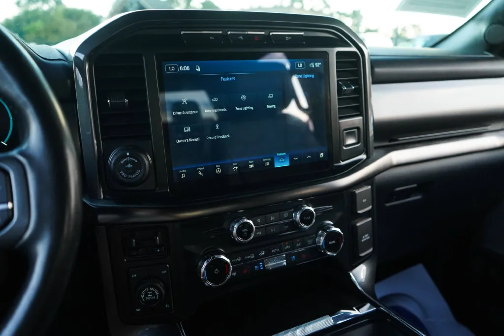 Ford F-150 photo 7