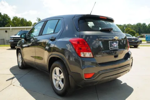 More photos of 2019 Chevrolet Trax LS at TLC Motors, SC