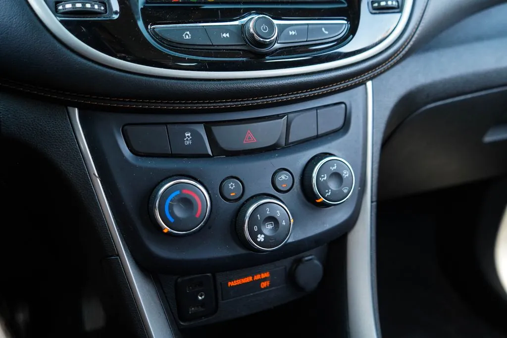 Chevrolet Trax photo 26