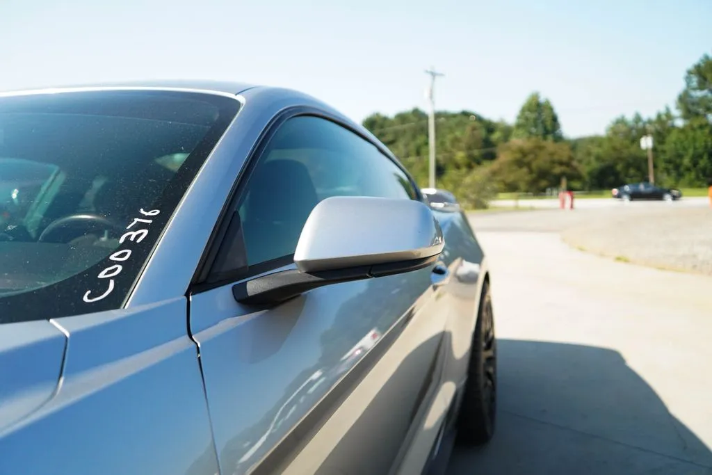 Ford Mustang photo 22