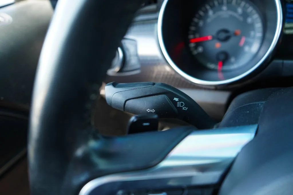 Ford Mustang photo 35
