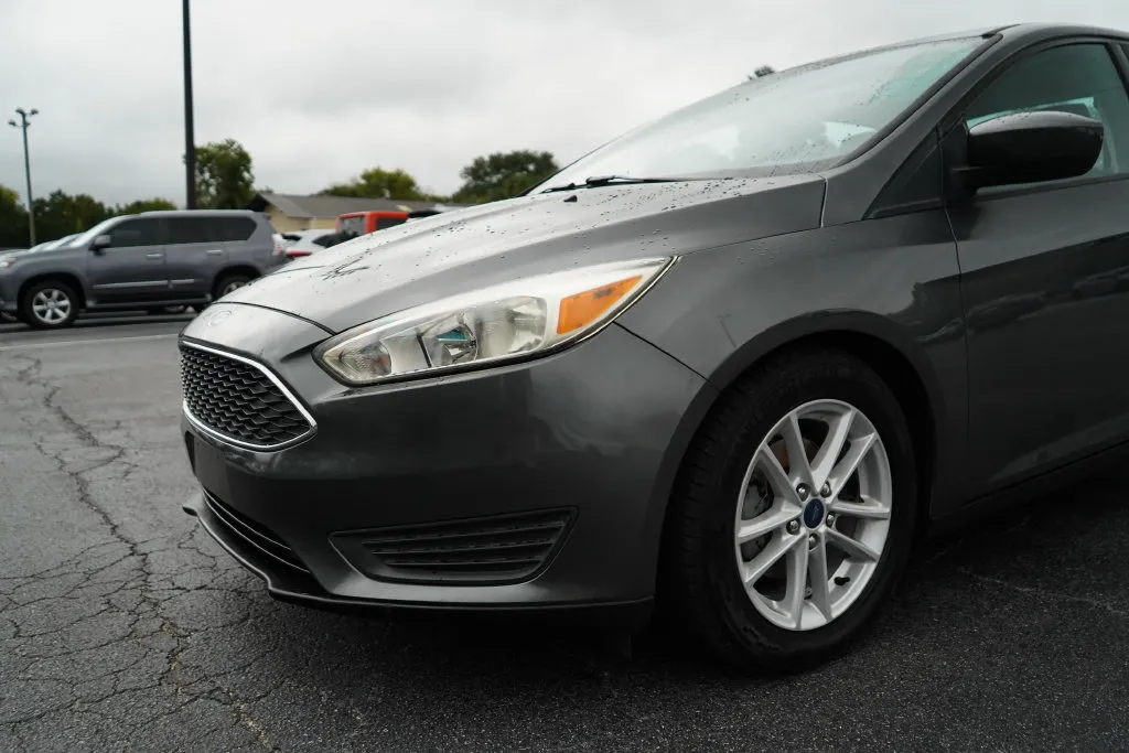 Ford Focus photo 17