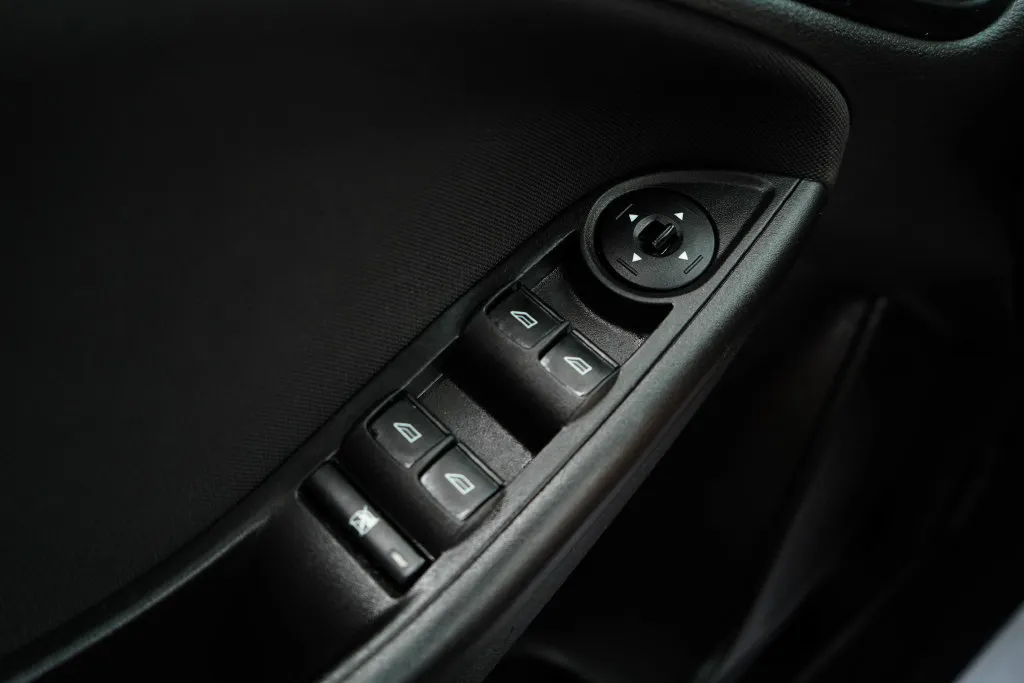 Ford Focus photo 28