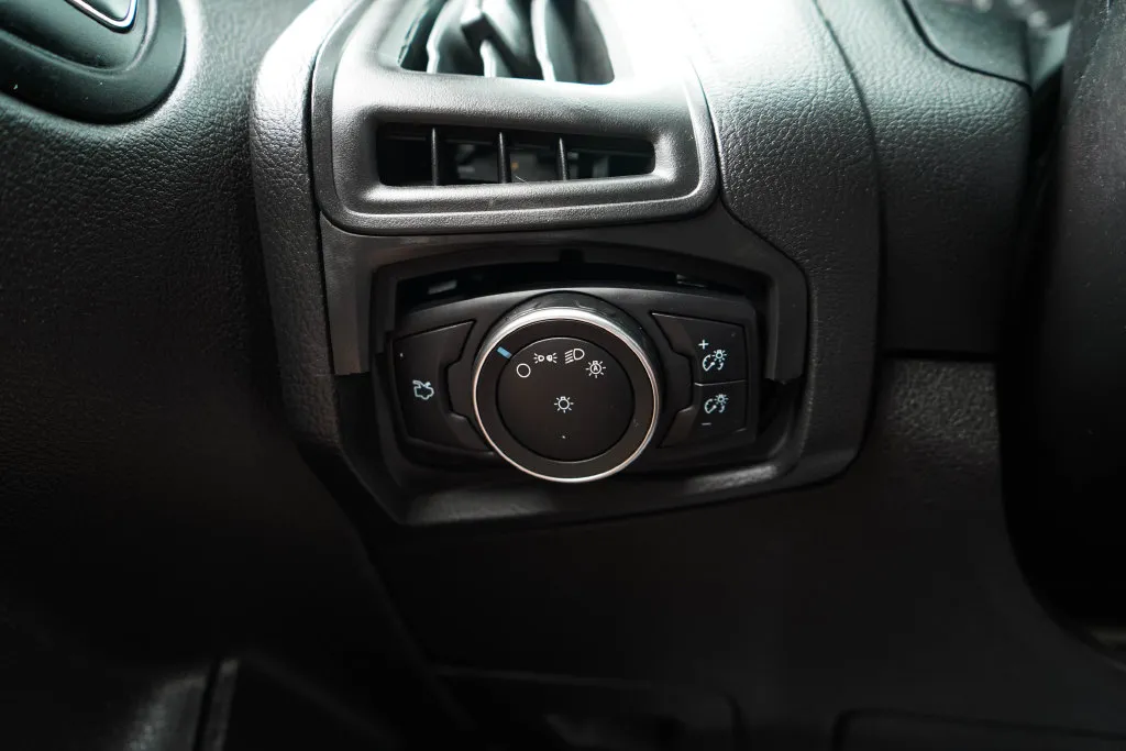 Ford Focus photo 29