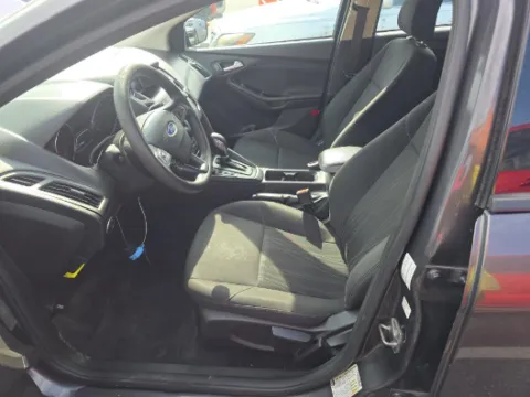 More photos of 2018 Ford Focus SE at TLC Motors, SC