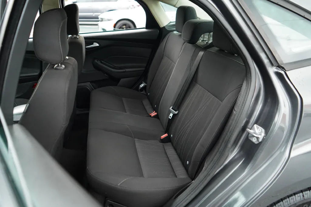 Ford Focus photo 8