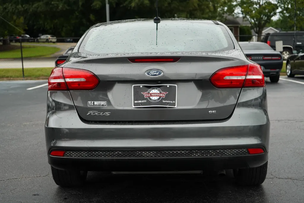 Ford Focus photo 19