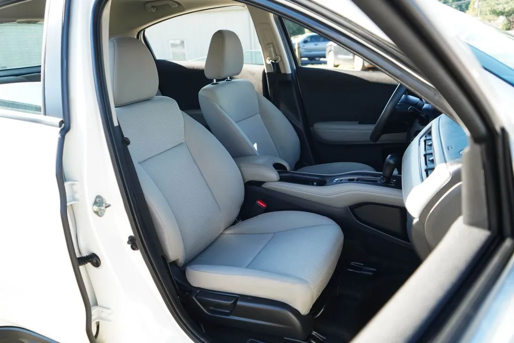 Honda HR-V photo 13