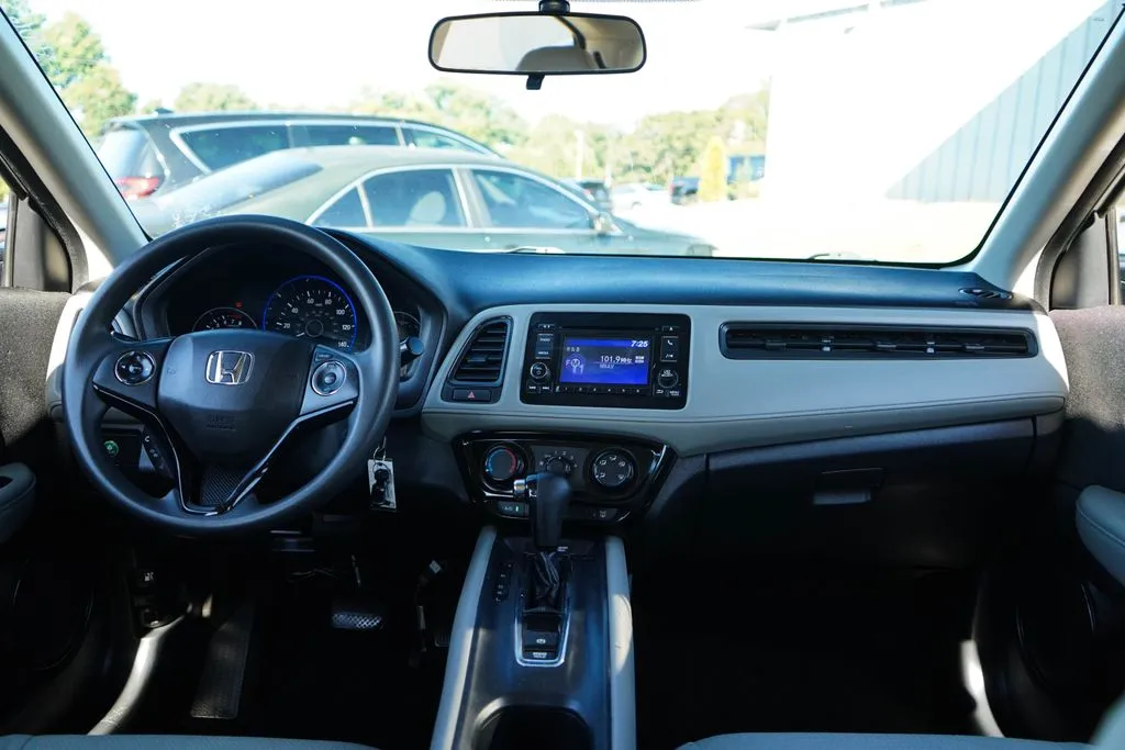 Honda HR-V photo 10