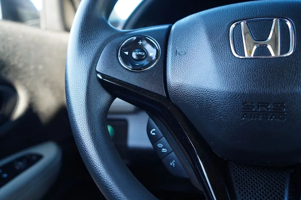 Honda HR-V photo 27