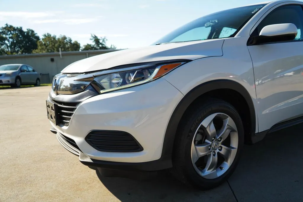 Honda HR-V photo 17