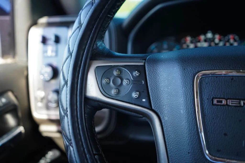GMC Sierra photo 33