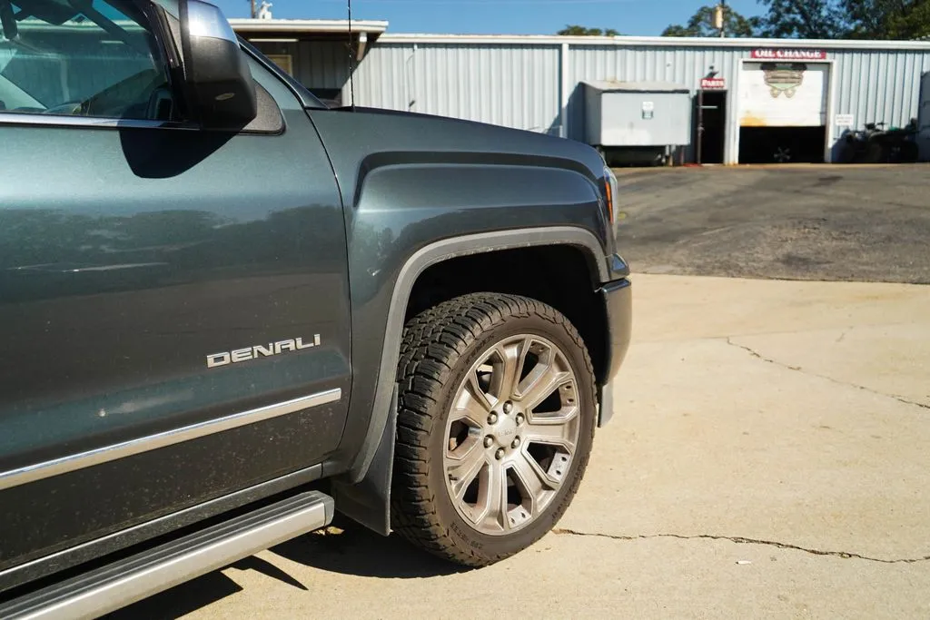 GMC Sierra photo 20