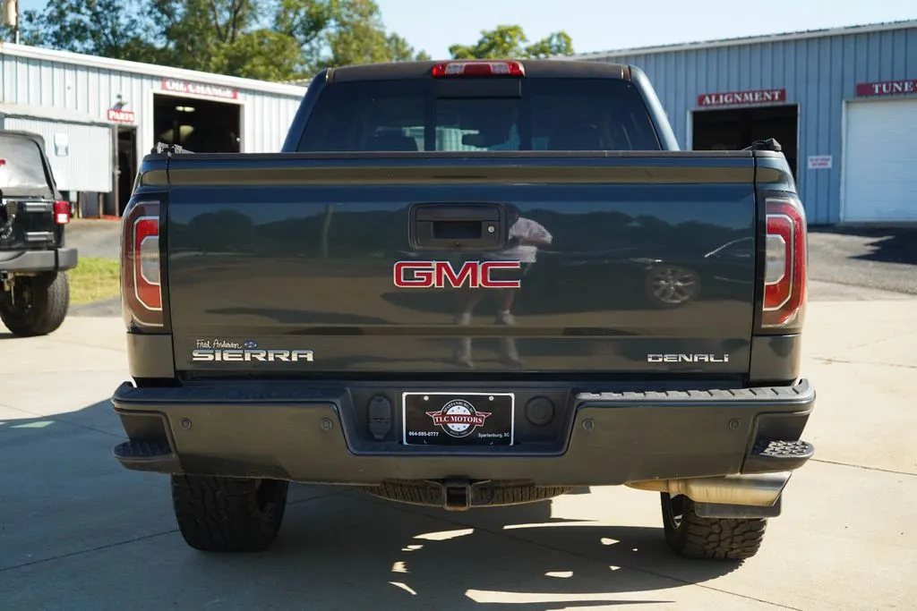 GMC Sierra photo 21