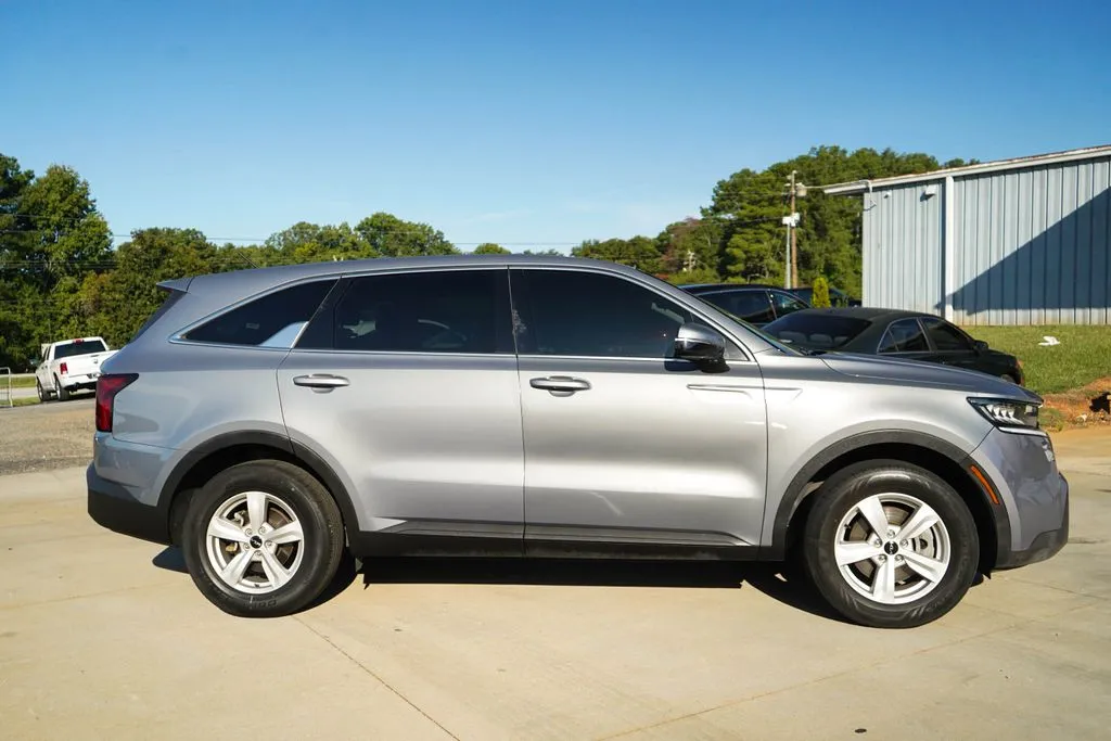Kia Sorento photo 3
