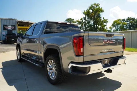 More photos of 2020 GMC Sierra 1500 SLT at TLC Motors, SC