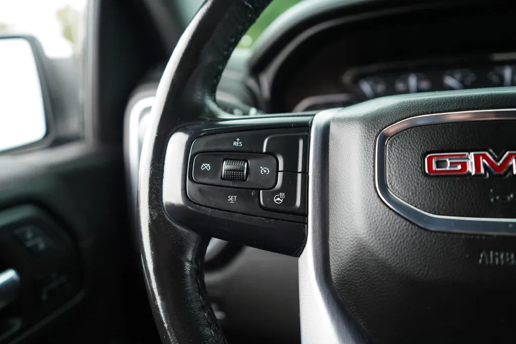 GMC Sierra photo 33