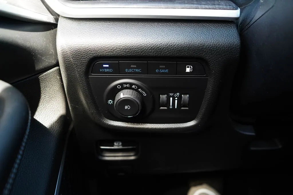 Jeep Grand Cherokee photo 31