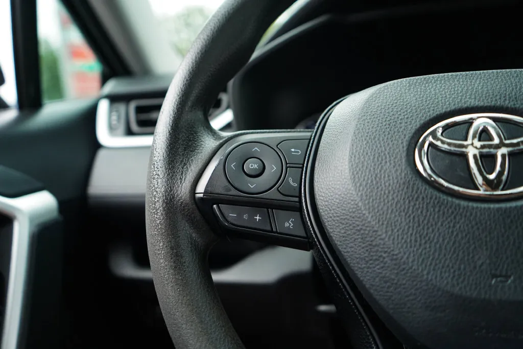 Toyota RAV4 photo 29