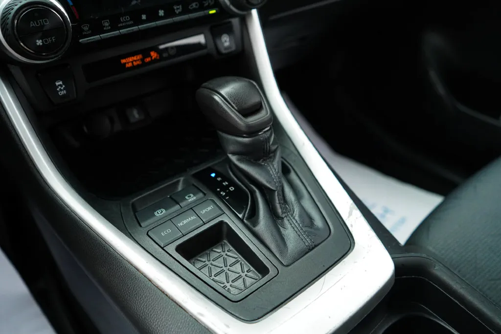 Toyota RAV4 photo 35