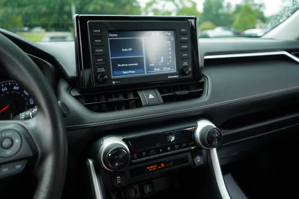 Toyota RAV4 photo 7