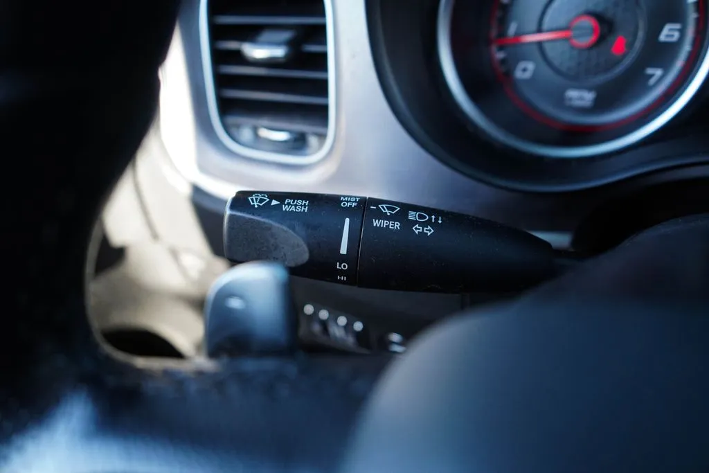 Dodge Charger photo 33