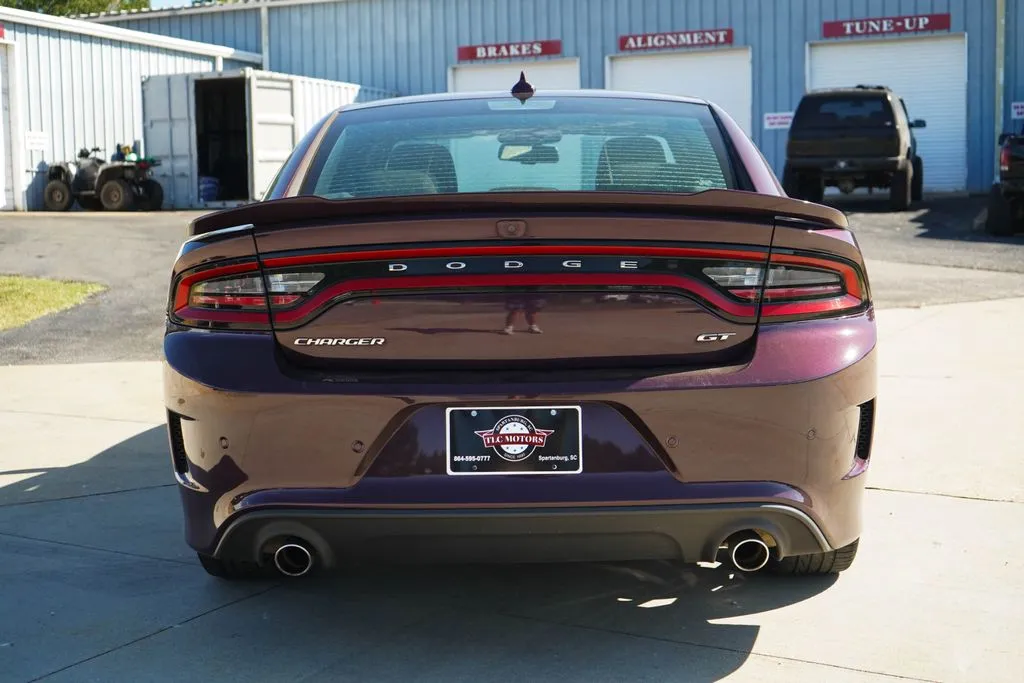 Dodge Charger photo 19