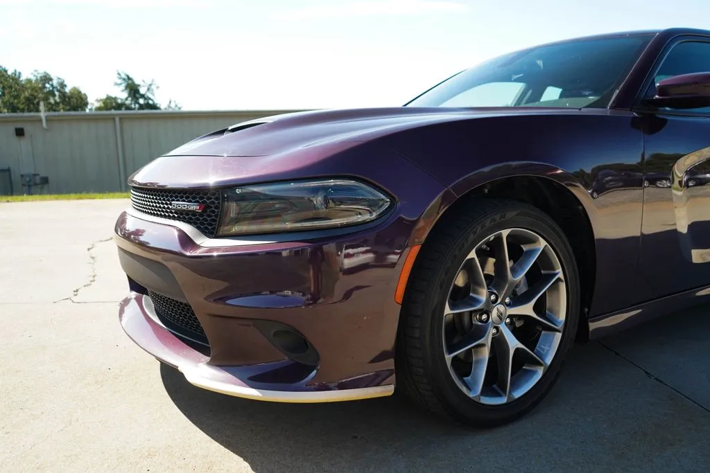 Dodge Charger photo 17