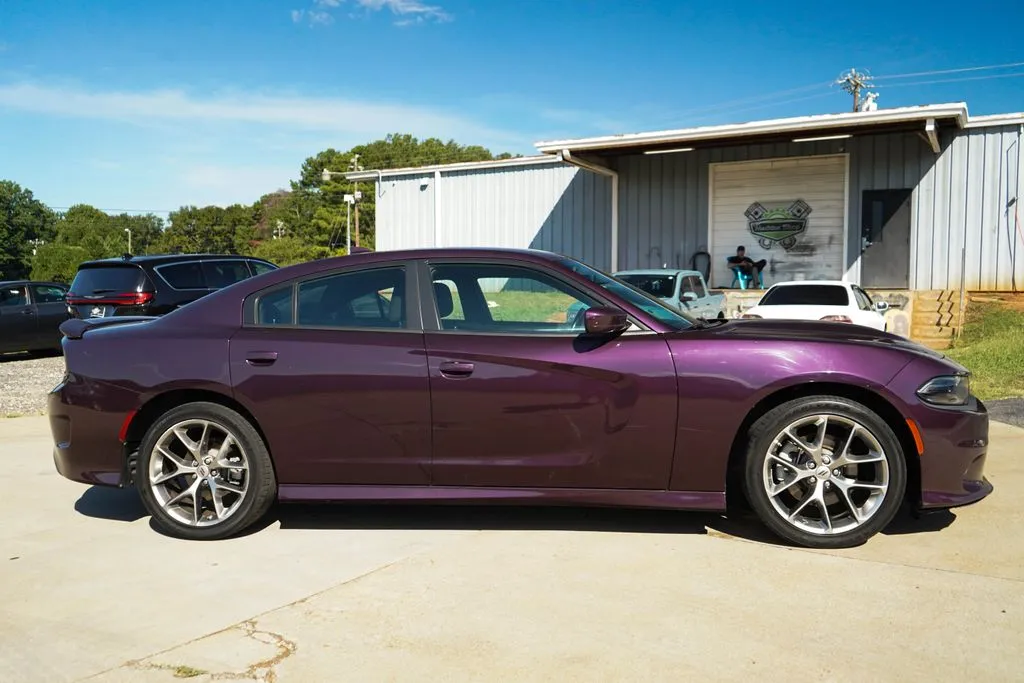 Dodge Charger photo 3