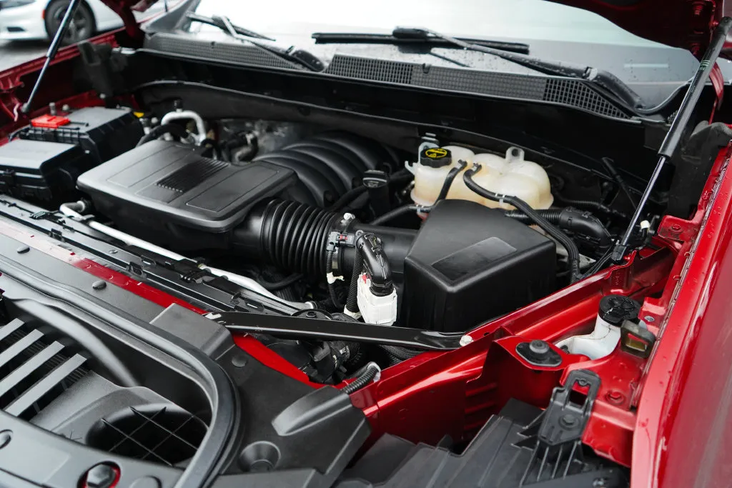 Chevrolet Silverado photo 36