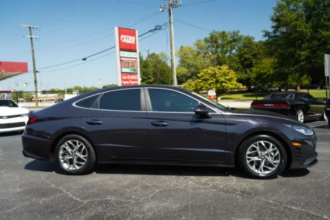 Photos of 2023 Hyundai Sonata SEL for sale in Moore, SC at TLC Motors