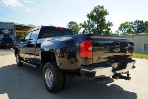 More photos of 2019 Chevrolet Silverado 3500 HD LTZ at TLC Motors, SC