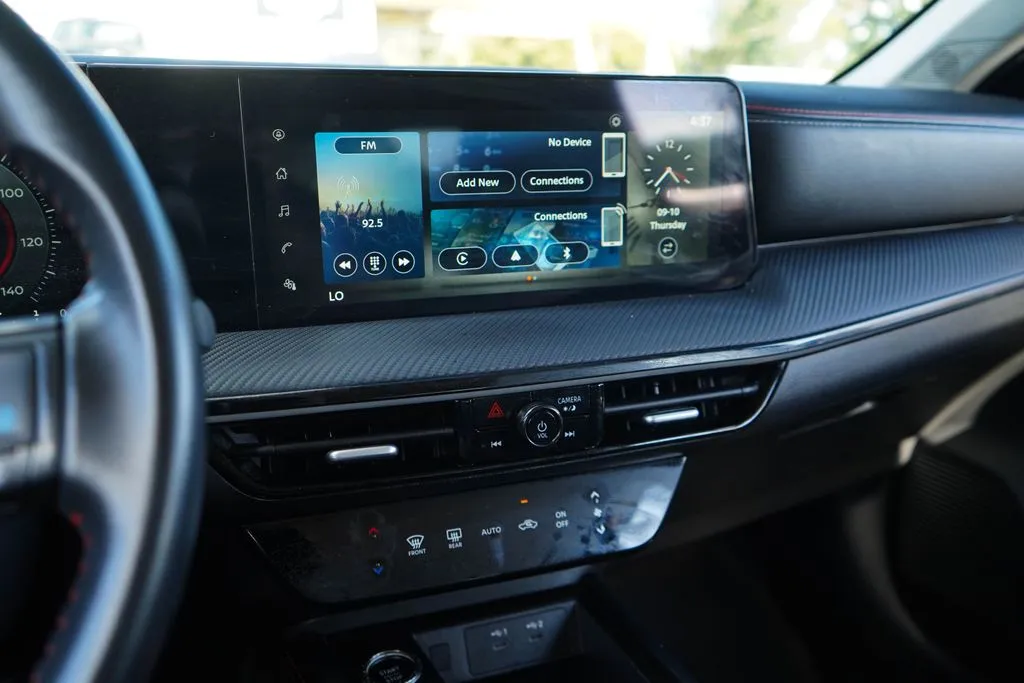 Nissan Kicks photo 8