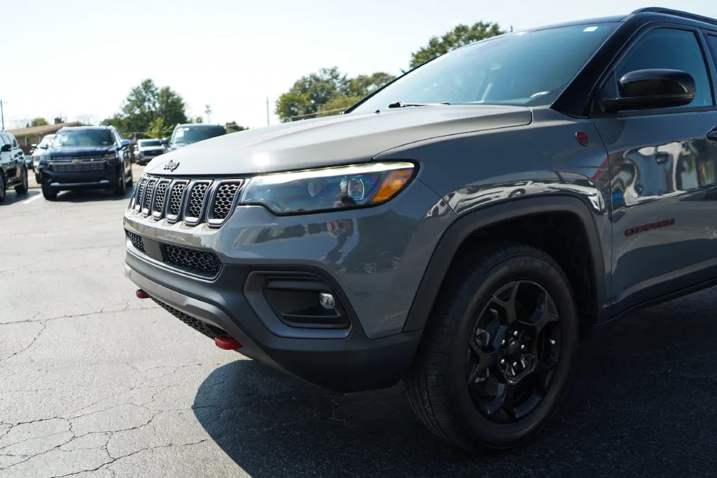 Jeep Compass photo 18