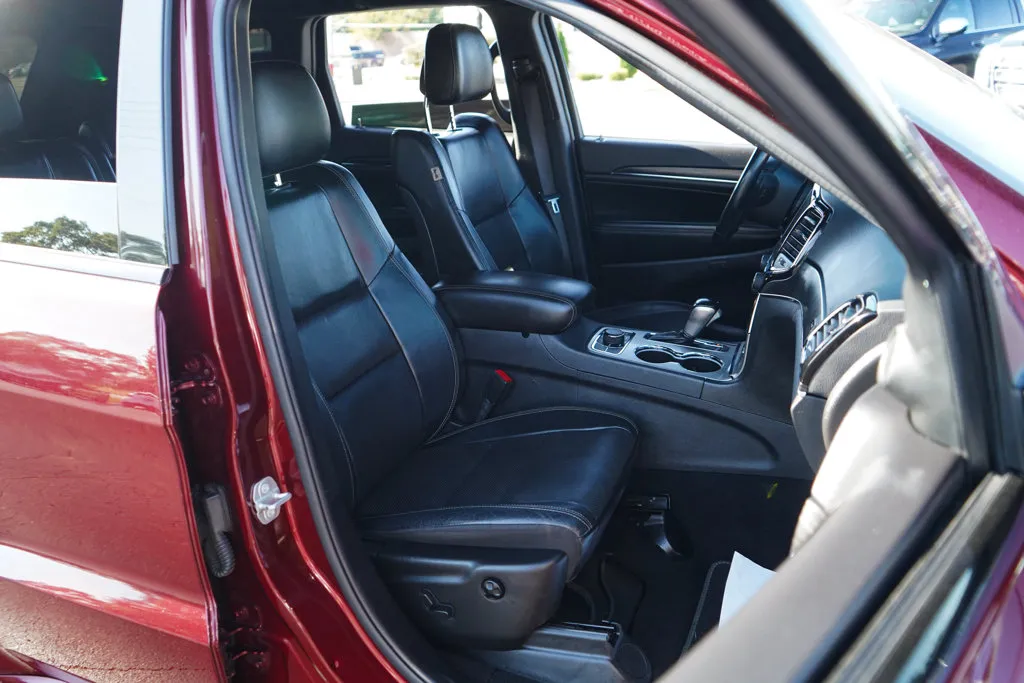 Jeep Grand Cherokee photo 13