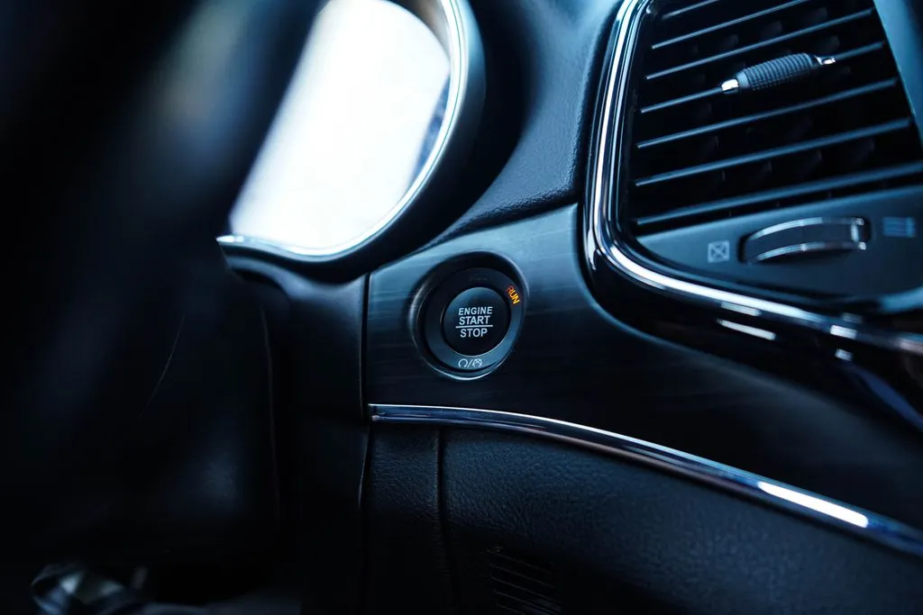 Jeep Grand Cherokee photo 29