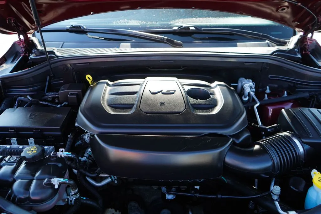 Jeep Grand Cherokee photo 16