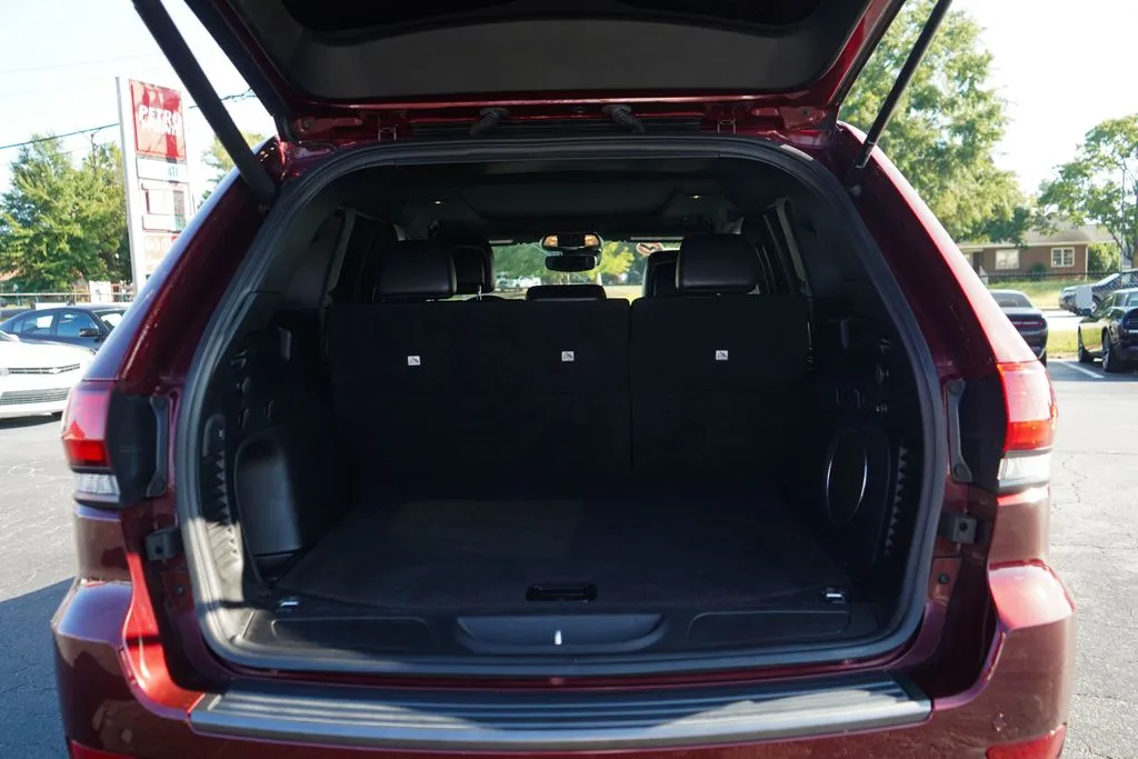 Jeep Grand Cherokee photo 15