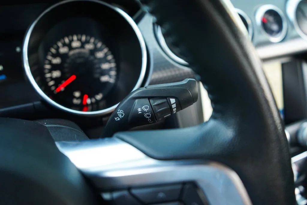 Ford Mustang photo 34