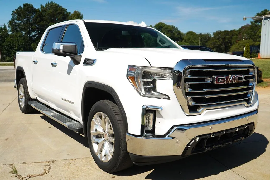 GMC Sierra photo 36