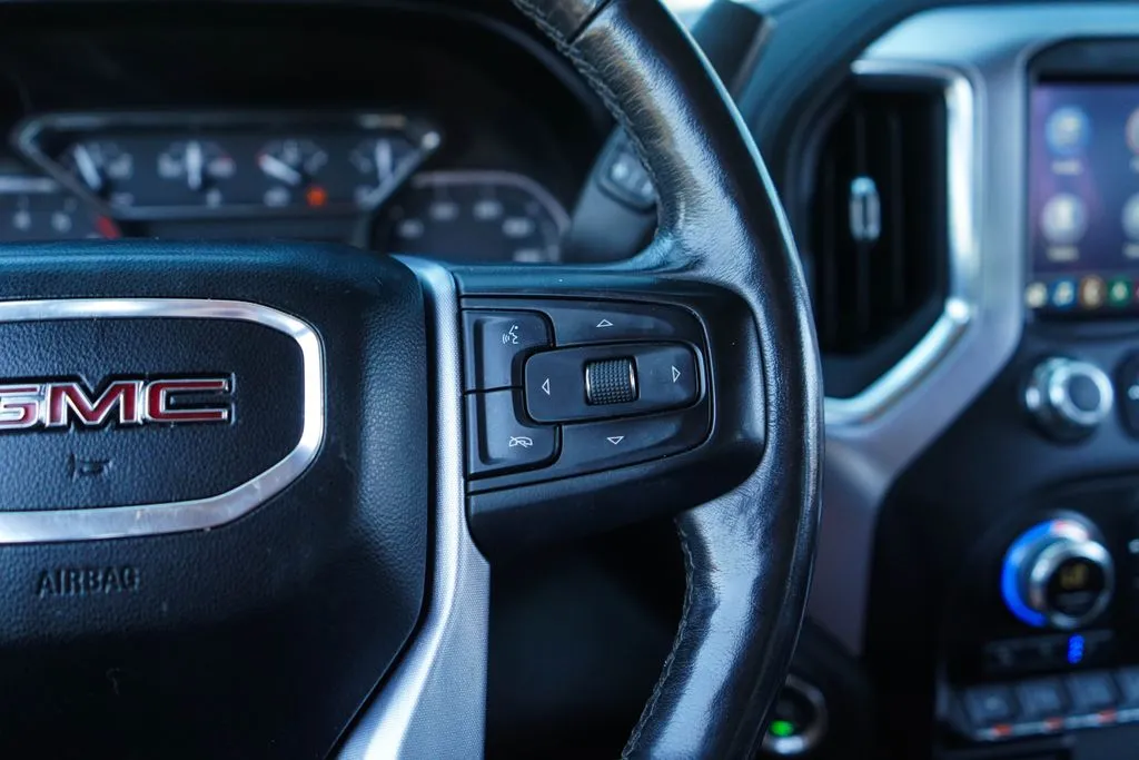 GMC Sierra photo 30