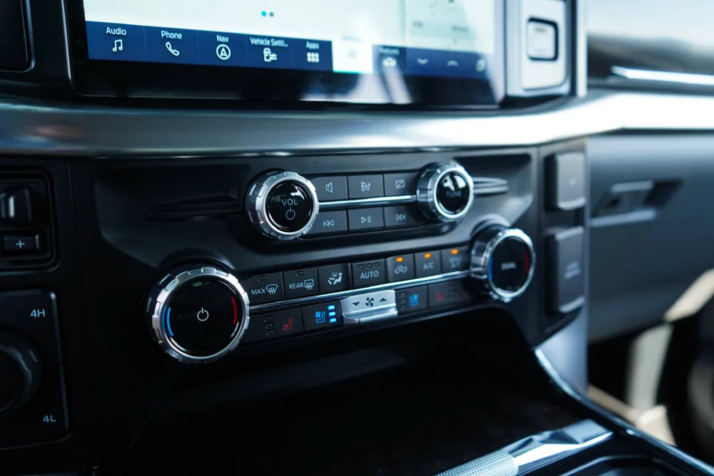 Ford F-150 photo 28