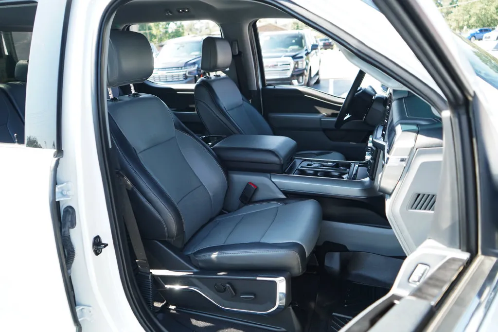 Ford F-150 photo 13