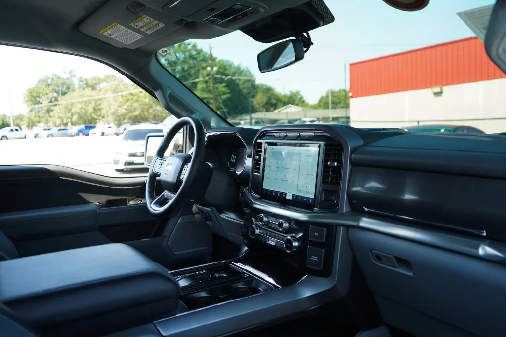 Ford F-150 photo 14