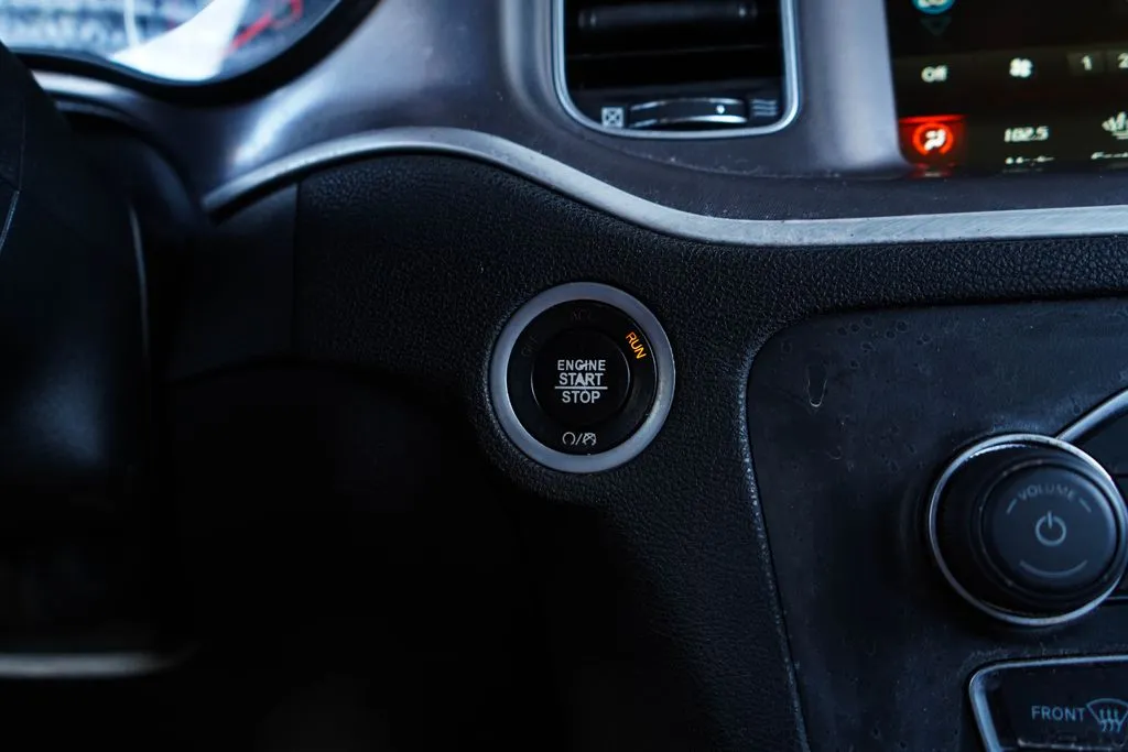 Dodge Charger photo 27