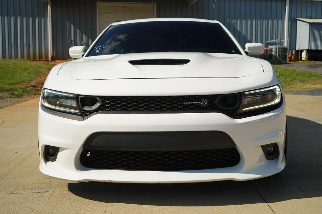 Dodge Charger photo 16