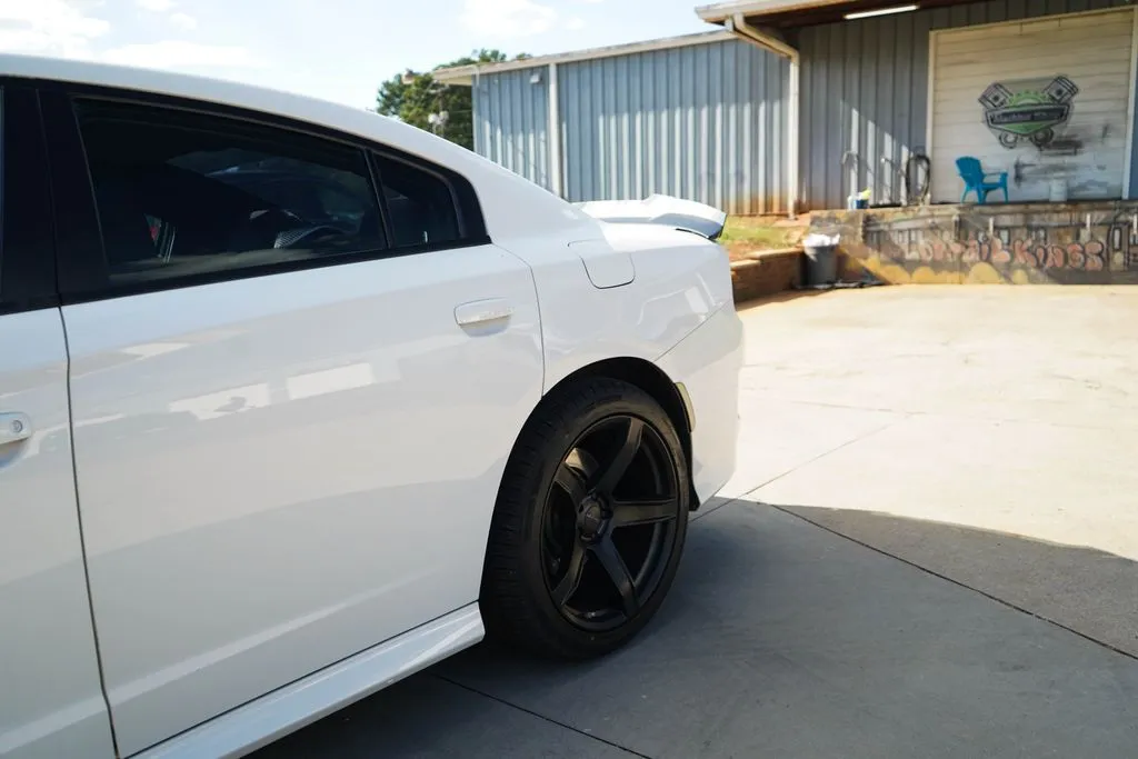 Dodge Charger photo 21