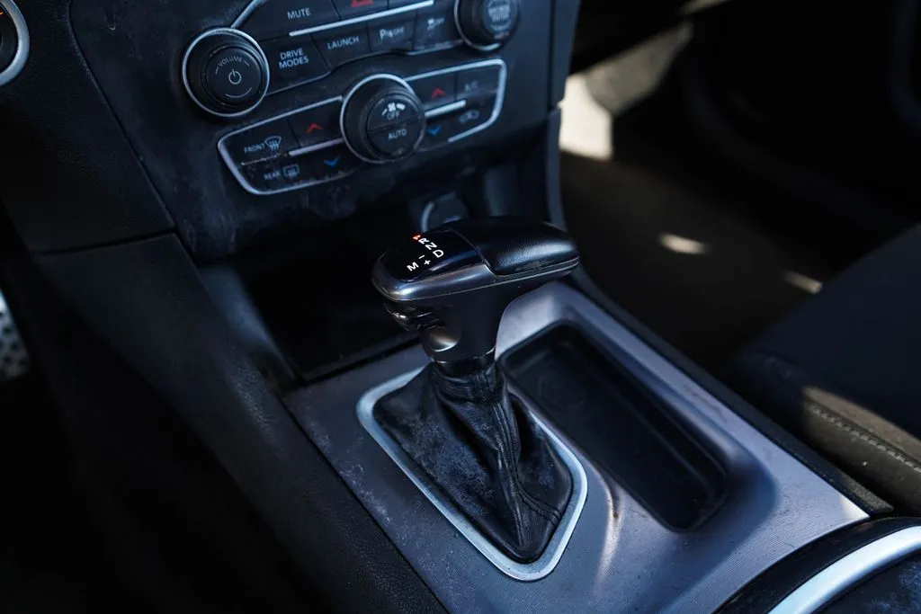 Dodge Charger photo 34