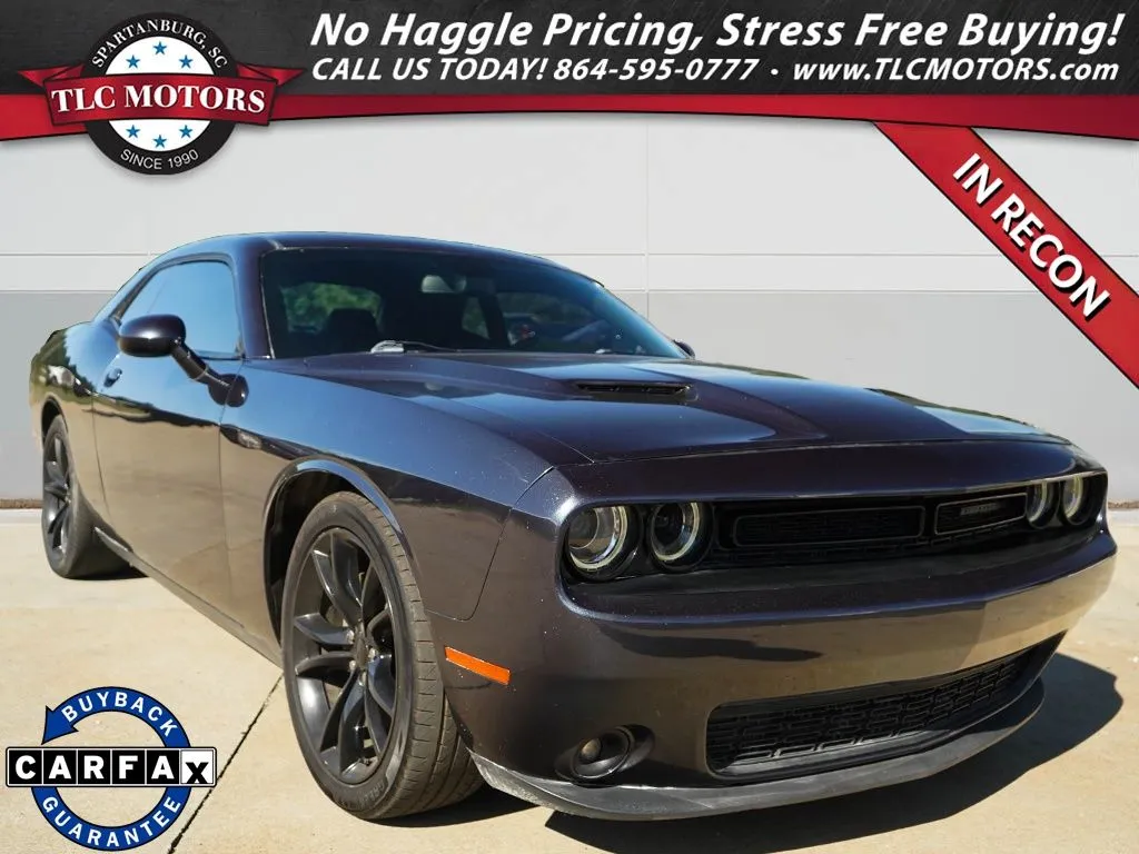 2016 Dodge Challenger SXT