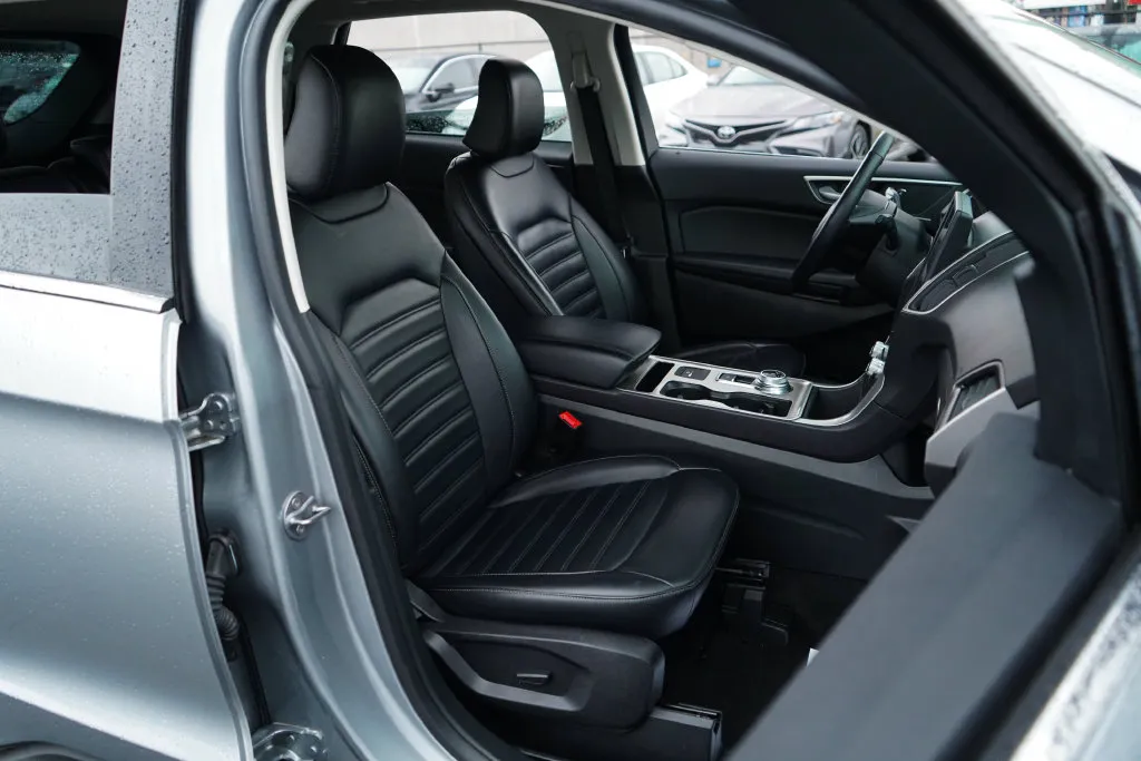 Ford Edge photo 12